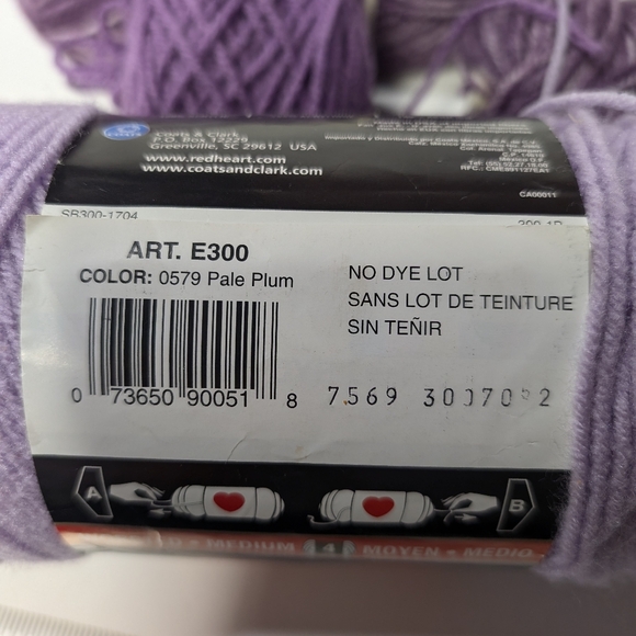 Destash Yarn Vanna's choice Purple Mist, Red Heart Super Saver Pale Plum & more! - Picture 7 of 10